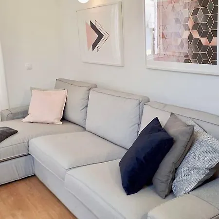Charming House With Terrace Near The Center בית נופש *