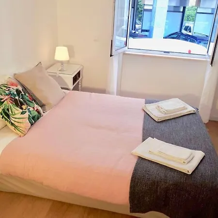 Charming House With Terrace Near The Center Holiday home Faro