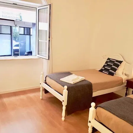 Charming House With Terrace Near The Center Dom wakacyjny *